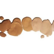 Rekomendasi Foundation Liquid untuk Kulit Berminyak