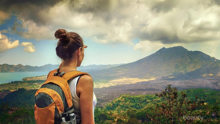 Kondisioner Terbaik untuk Perawatan Rambut Saat Traveling