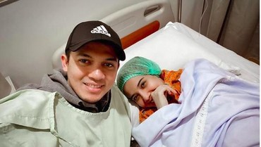 Kasus Disetop, Irwansyah & Zaskia Jalani Bayi Tabung dengan Tenang