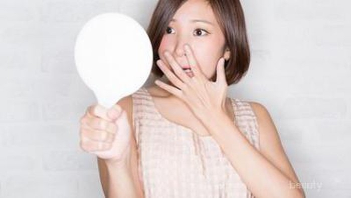 6 Hal yang Harus Dilakukan Setelah Tertidur Tanpa Membersihkan Makeup