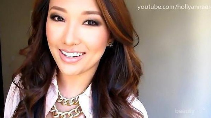 Cara Cepat Mendapatkan Smokey Eyes Hanya Dalam 2 Menit