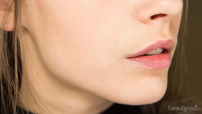 Cara Alami Menghapus Maskara