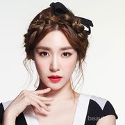 Tampil Cantik Natural ala Tiffany SNSD