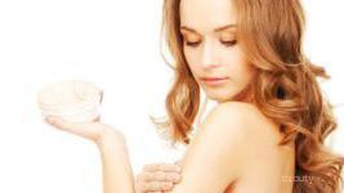 Body Lotion untuk Melembapkan Kulit Kering Ketika Puasa