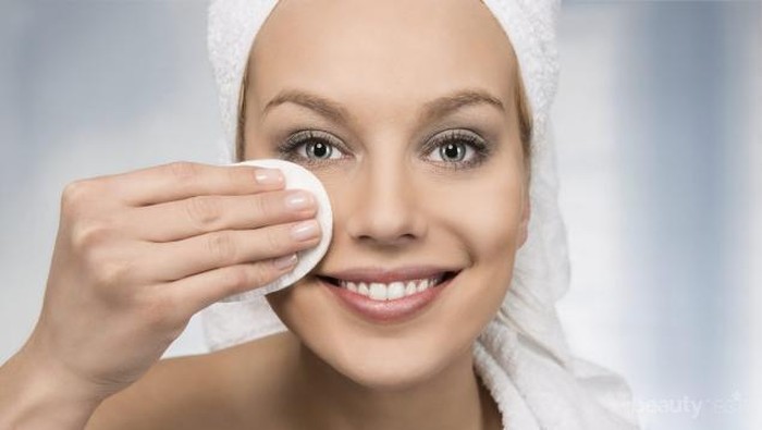 Micellar Water, Sensasi Membersihkan Wajah Tanpa Dibilas