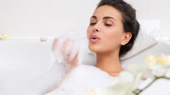 5 Pilihan Body Wash Terbaik di Bawah Rp100 Ribu