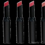 Kelebihan dan Kekurangan Lipstik Lokal yang Perlu Diketahui
