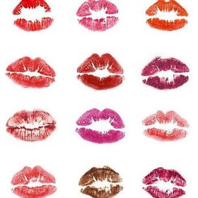 Cek 4 Lipstick yang Sering Dipakai Makeup Artist
