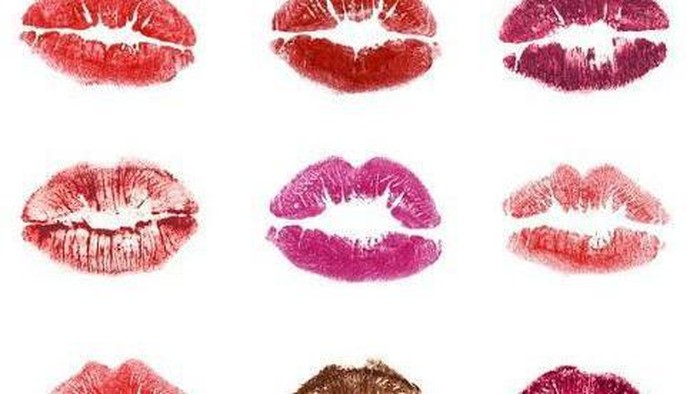 Cek 4 Lipstick yang Sering Dipakai Makeup Artist