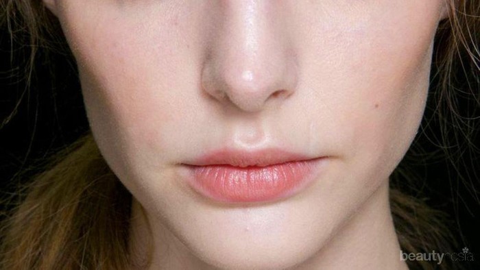 Buat Makeup Nude Terlihat 1 Tingkat Lebih Cantik