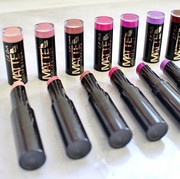 5 Rekomendasi Lipstick di Bawah Rp100 ribu