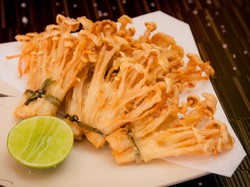 5 Alasan Jamur Enoki Harus Ditarik dari Peredaran