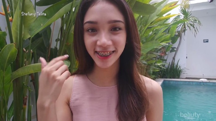 Ingin Cantik Saat Travelling? Yuk, Coba Natural Makeup Ini!