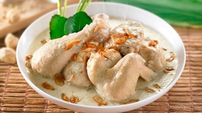 Opor Ayam Susu Kedelai, Alternatif Menu Lebaran yang Lebih Sehat