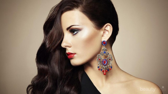 Rekomendasi Highlighter Terbaik untuk Kulit Bercahaya Saat Pesta