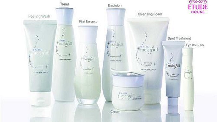 Rangkaian Produk Etude House White Moistfull untuk Memutihkan Kulit (Bagian 1)