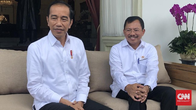 19 Orang Meninggal, Demokrat Sebut Jokowi Sepelekan Corona Anggota DPR Fraksi Demokrat Putu Supadma Rudana menilai pemerintahan Jokowi tak pernah mendengar masukan DPR untuk cepat menangani penyebaran corona.