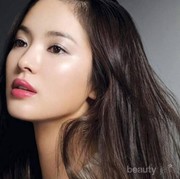 Dewy Makeup Look ala Korea