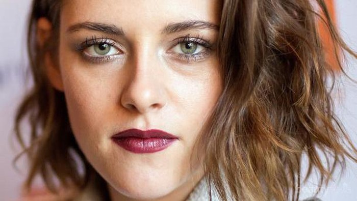 6 Inspirasi Makeup untuk Bold Lip