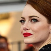 5 Lipstik Merah ala Drugstore Favorit Makeup Artist