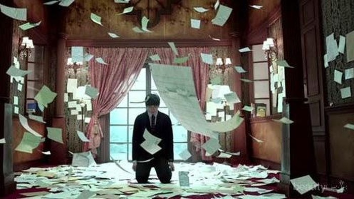 Lagu Korea Sedih yang Cocok Didengarkan di Saat Hujan