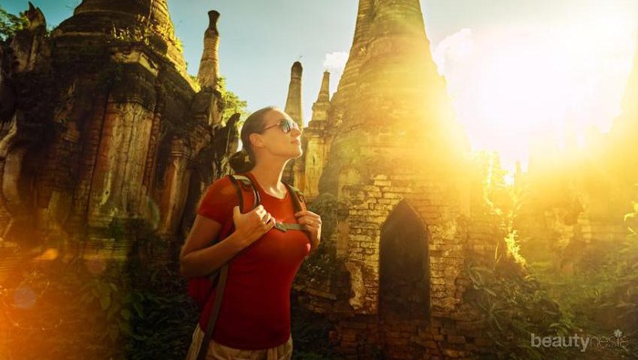 3 Cleansing Oil Terbaik untuk Kulit Sensitif Saat Mudik