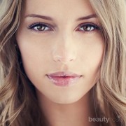 Produk Pilihan untuk Makeup Natural Saat Bekerja
