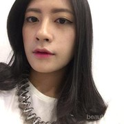 Tips Cantik ala Oktiya Haniarti