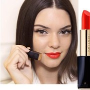 Deretan Warna Lipstick Favorit Para Selebriti