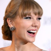 5 Tips Makeup Mudah untuk Gigi Tampak Lebih Putih
