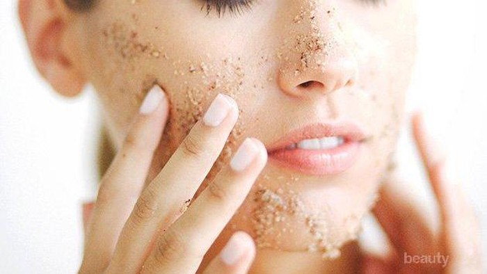 Hindari 5 Hal Ini Saat Melakukan Scrubbing Wajah