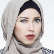 Tips Warna Lipstick yang Cocok Untuk Lebaran