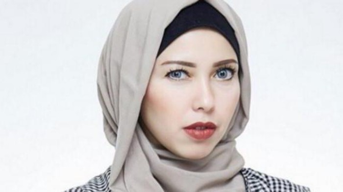 Tips Warna Lipstick yang Cocok Untuk Lebaran