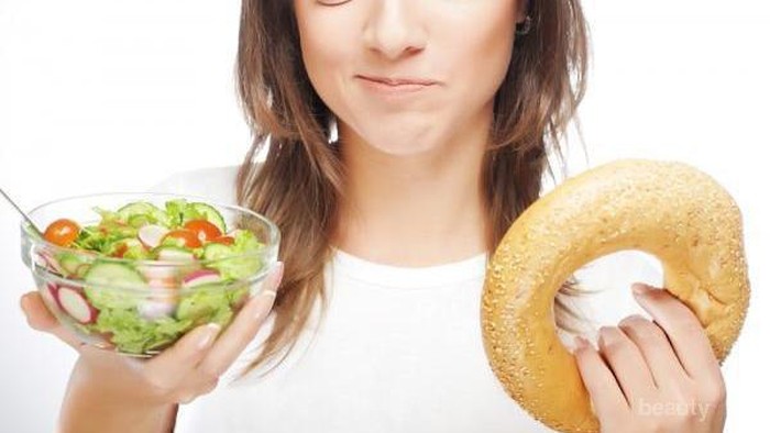 Mau Kulit Sehat & Cerah? Inilah Makanan yang Harus Dikonsumsi & Dihindari