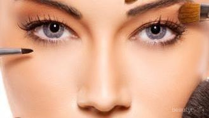 Office Makeup: Gaya Makeup Natural Profesional ala Selebriti