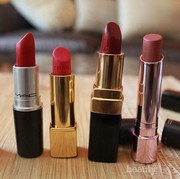 4 Warna Lipstick yang Wajib Kamu Punya!