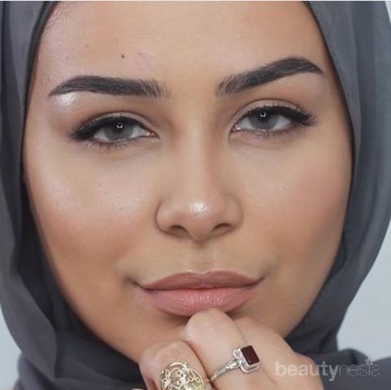 Tutorial Makeup Hijab Tanpa Foundation