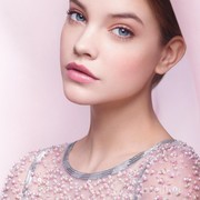 Tampil Feminin Dengan Makeup