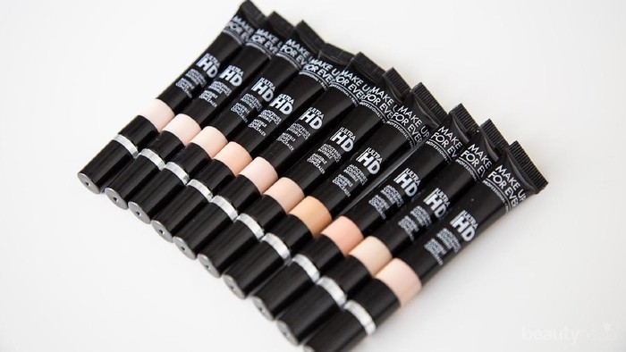 Samarkan Kantung Mata Dengan Make Up For Ever Ultra HD 4K