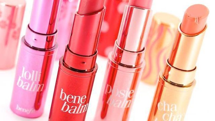 5 Pilihan Lip Balm Best Seller untuk Atasi Bibir Kering