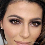 Tips Makeup untuk Mata Lebih Menonjol & Cerah