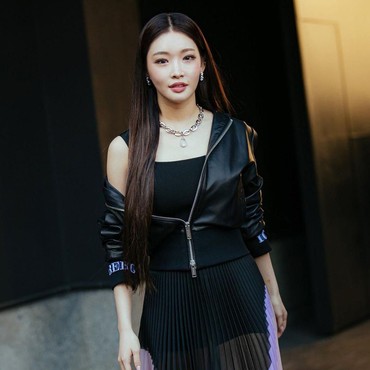 Penampilan Perdana Chungha Usai Tinggalkan MNH Entertainment