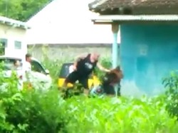 Aksi WN Australia Aniaya Mantan Istri Terekam dan Videonya Tersebar