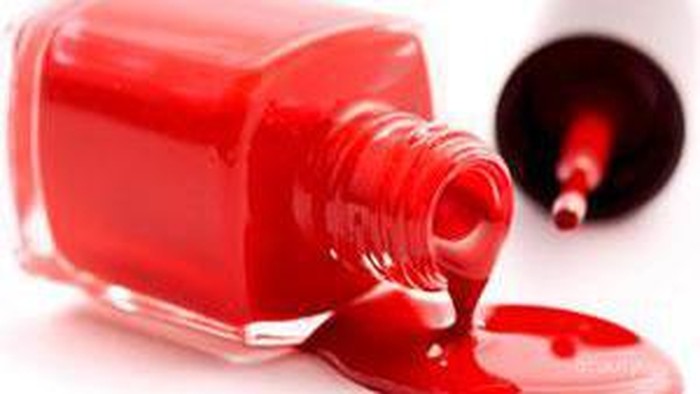 Manfaat Berhenti Memakai Cat Kuku