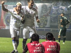 Arema Menang Bukan Cuma karena Kushedya Hari Yudo