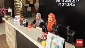Jual-beli Mobil Normal, Pekerja Dealer di Depok Risau Corona