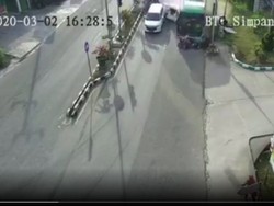 Bus Rem Blong Tabrak 13 Kendaraan di Bontang, 2 Orang Tewas dan 7 Luka