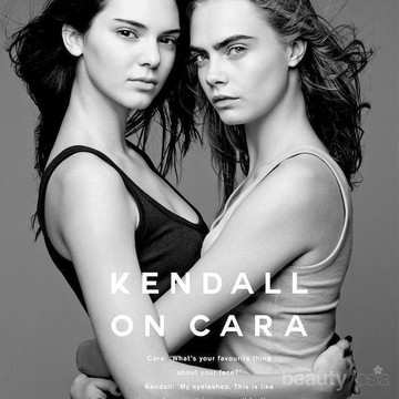 Kendall Jenner & Cara Delevigne Luncurkan Clothing Line?
