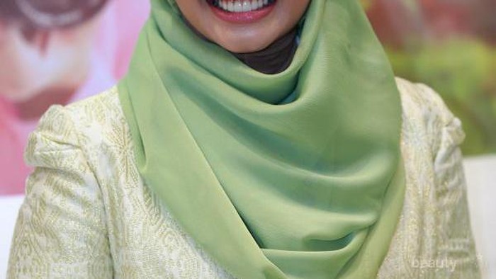 Tips Menjaga Rambut Sehat Saat Berhijab