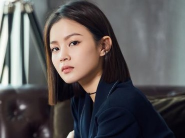 Lirik Lagu Alley - Lee Hi feat Sung Si Kyung